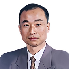 崔超英