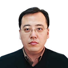 张崟