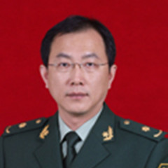 李玮