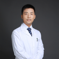 李亚健