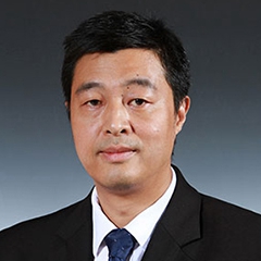 侯君明