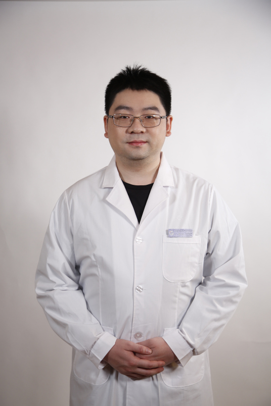 萧明