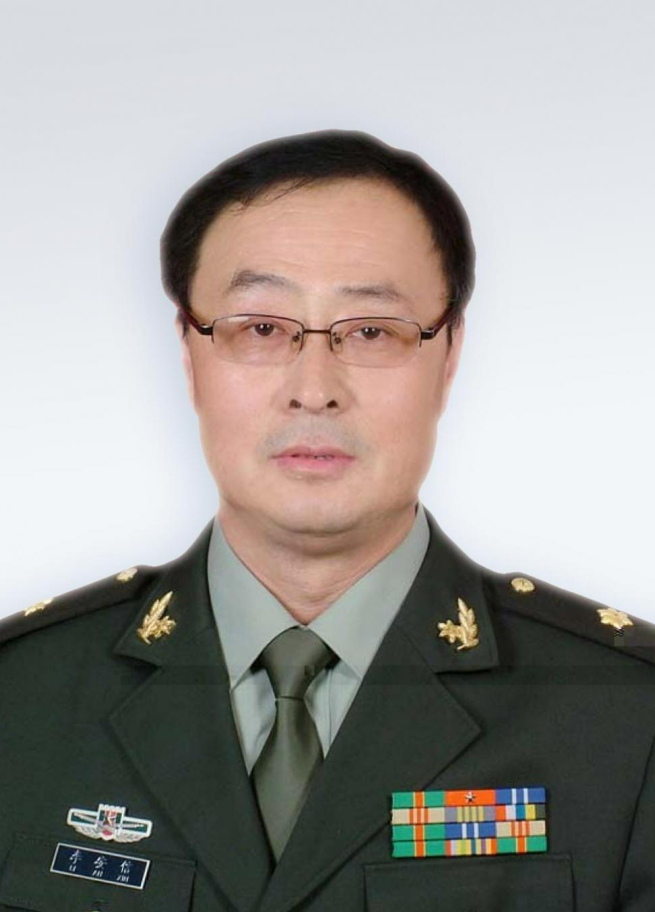李安信