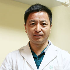 杨迎新
