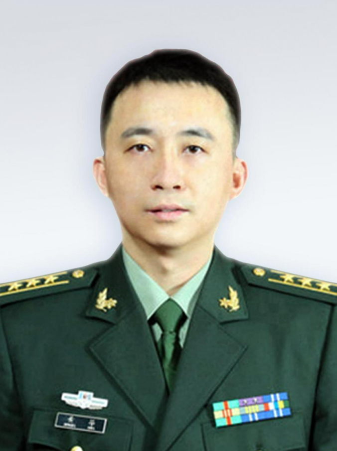 黄昂