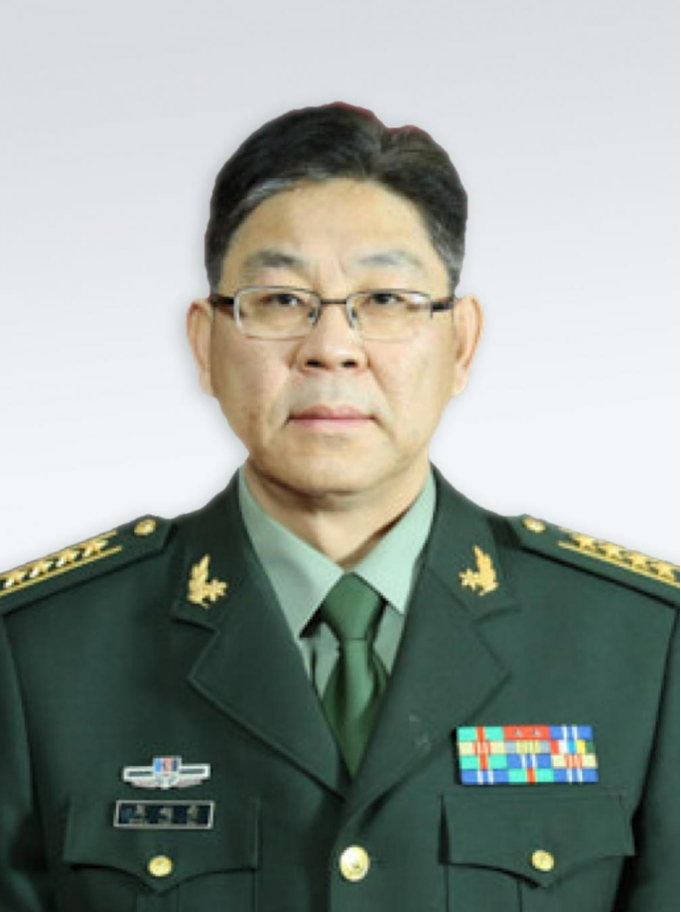 周越塑