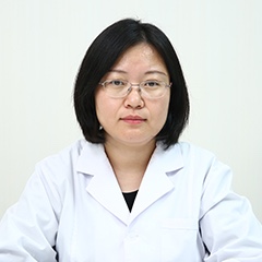 鲜彤章