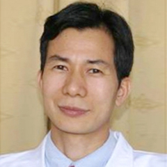 万苗坚