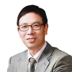 张亚伟