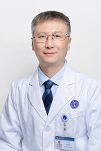 王洛伟
