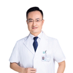 王亮