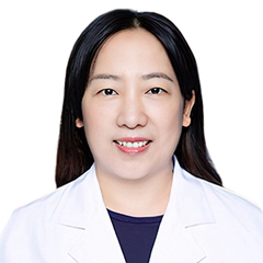 张莹