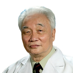 邱蔚六