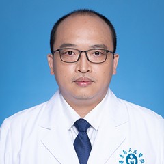 张奕