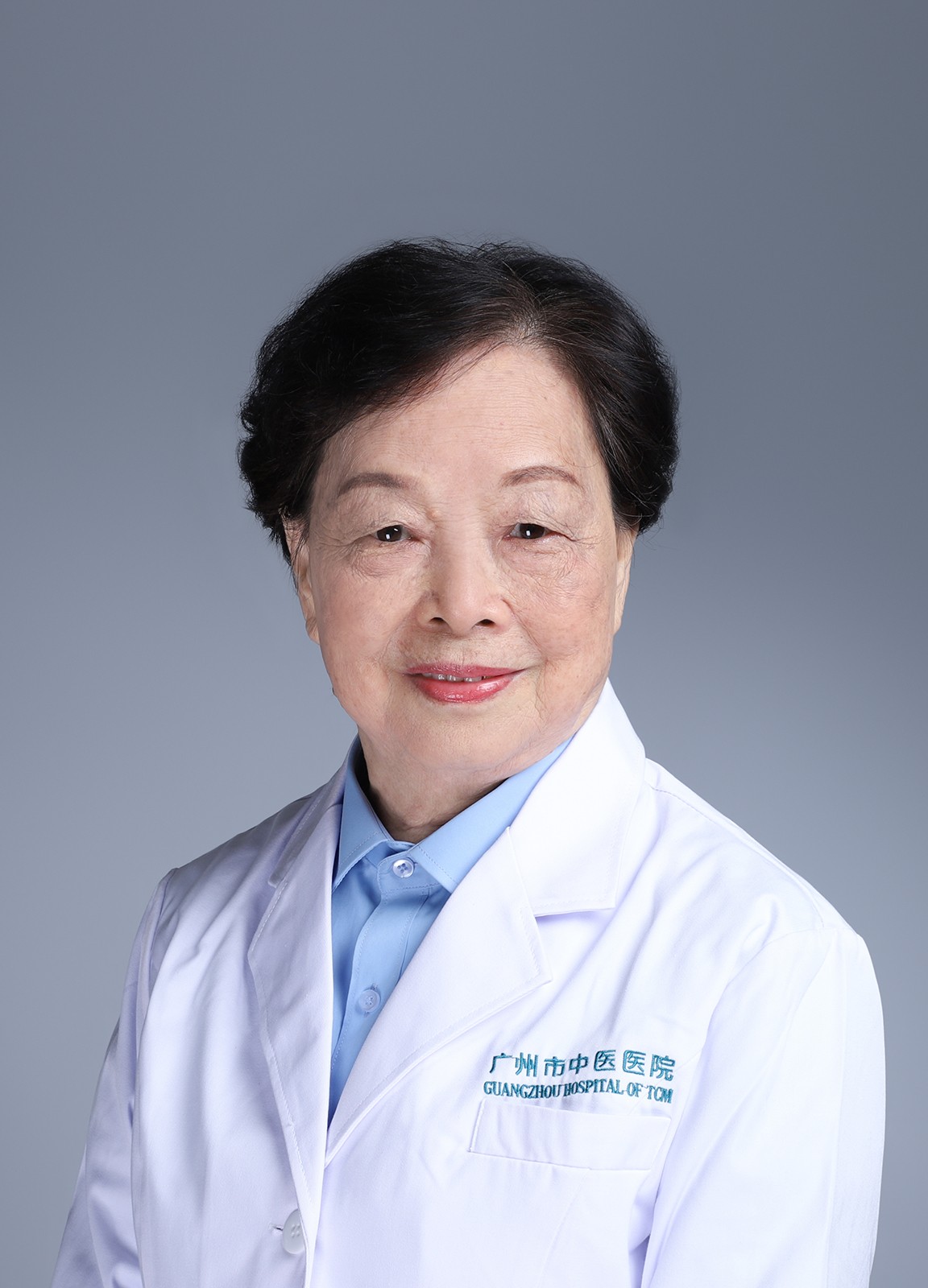 梁慕筠
