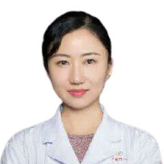 王霞