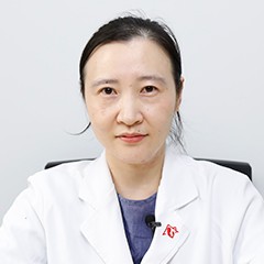 朱彩英