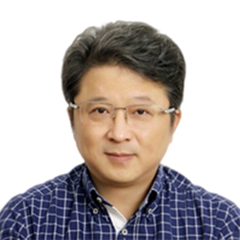 董震