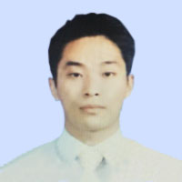 於平