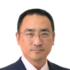 闫明