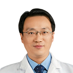 李华