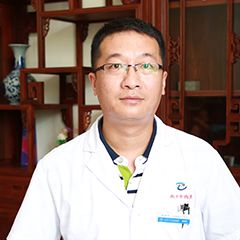 李成杰