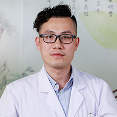 李健忠