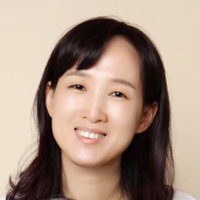 陆奕华