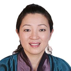 何曼
