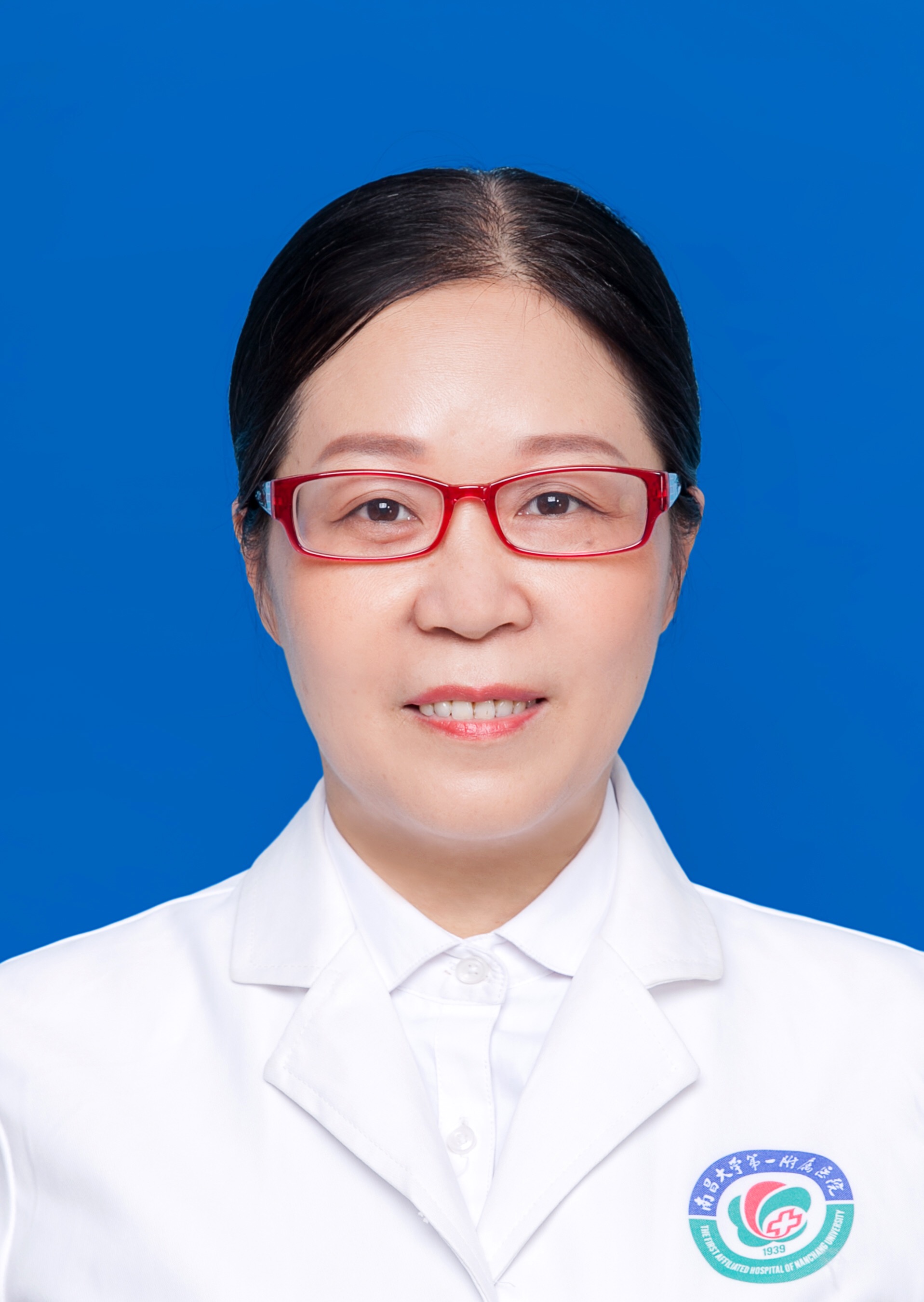 张一琼