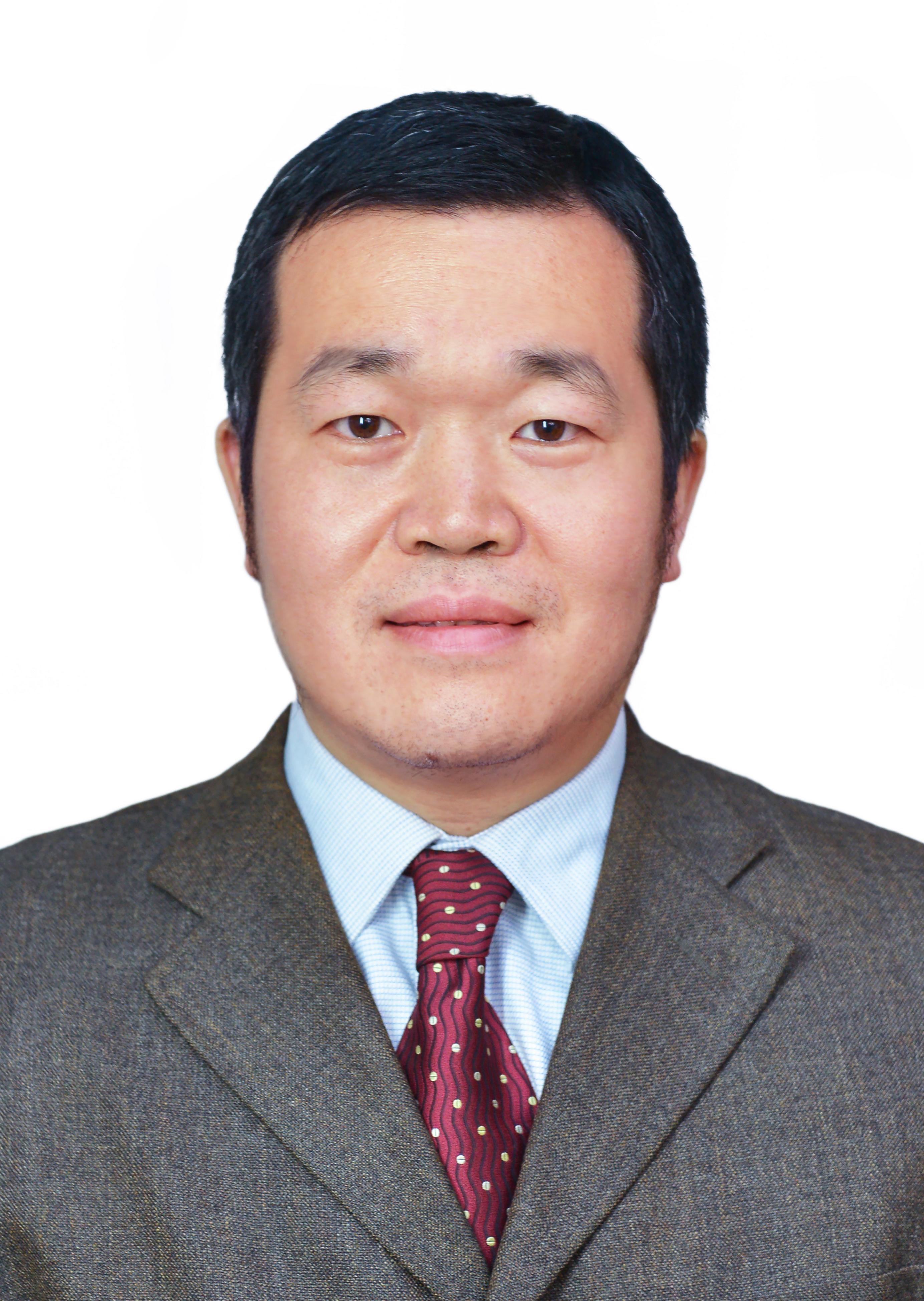 黄伟炜
