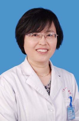 李秀英