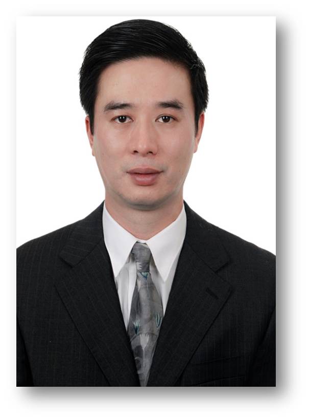 李伟华