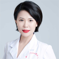 李婕
