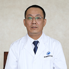 李强