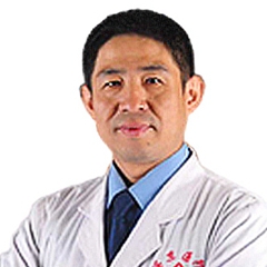 梁伟