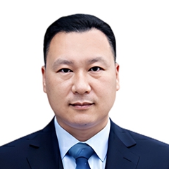 李士龙