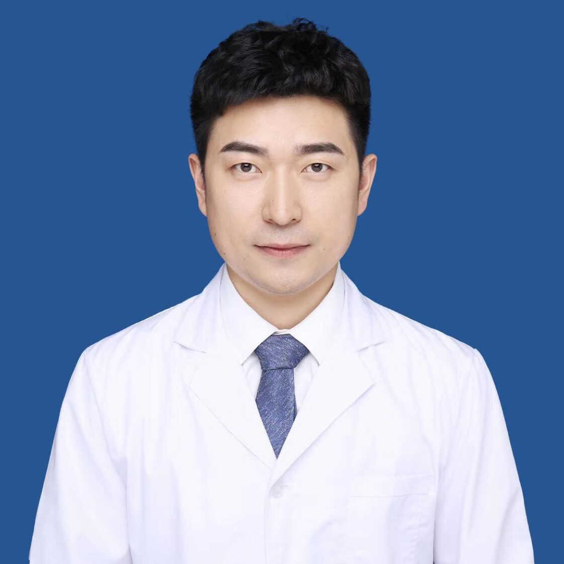 薛斌