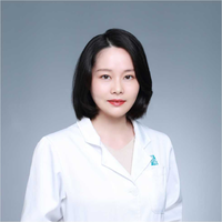 杨小倩