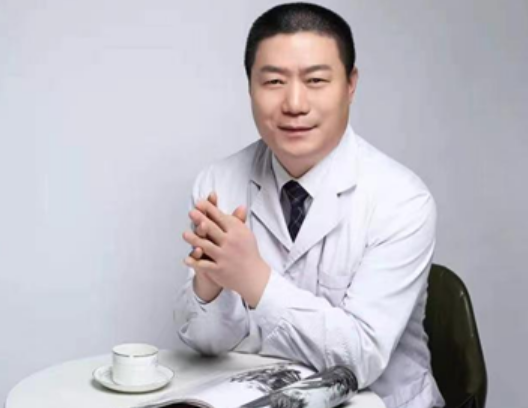 张辉