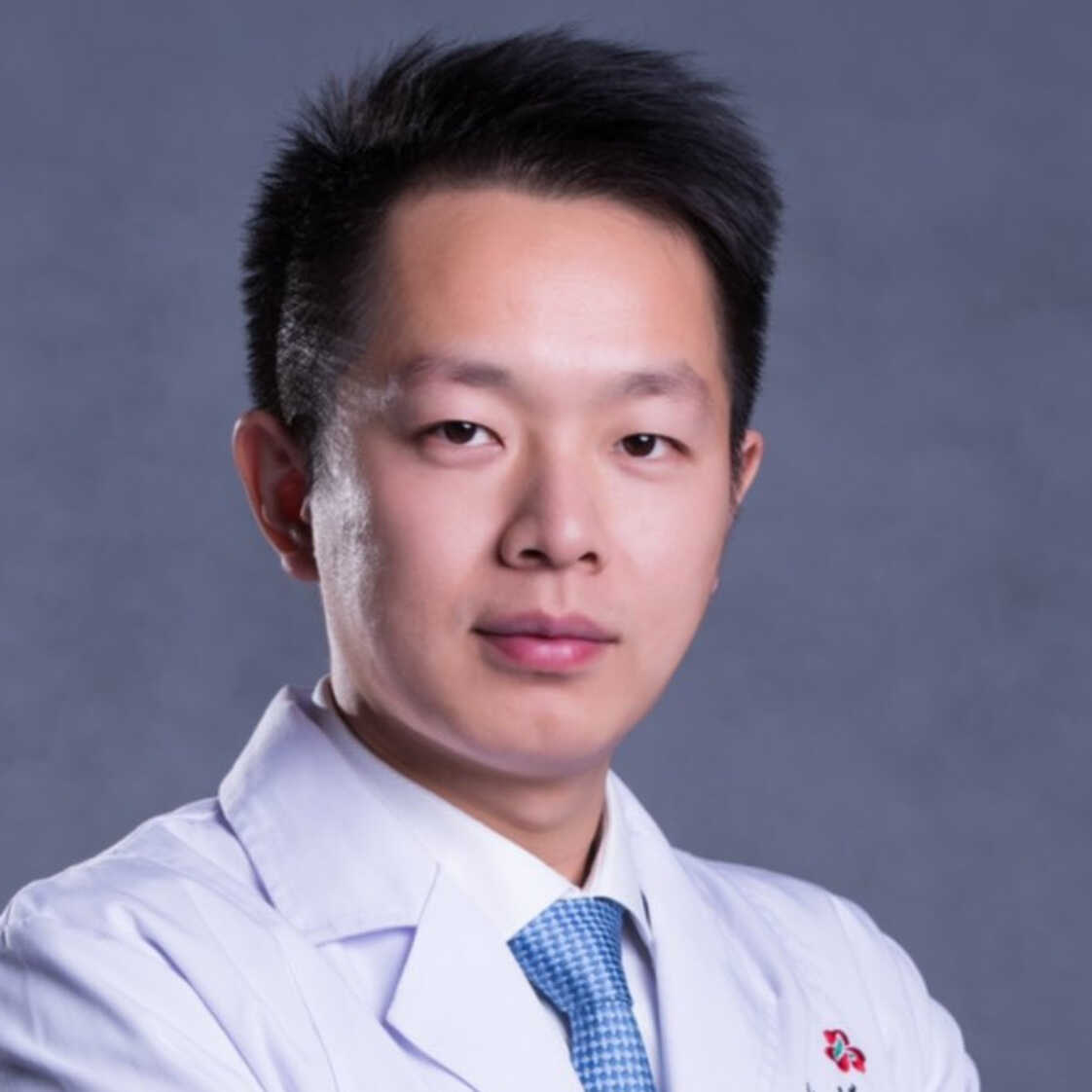 雷宏博