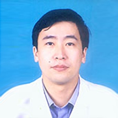 李奎