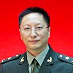 侯健