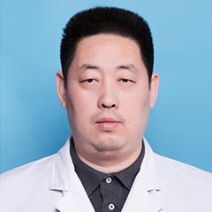 慕朝伟
